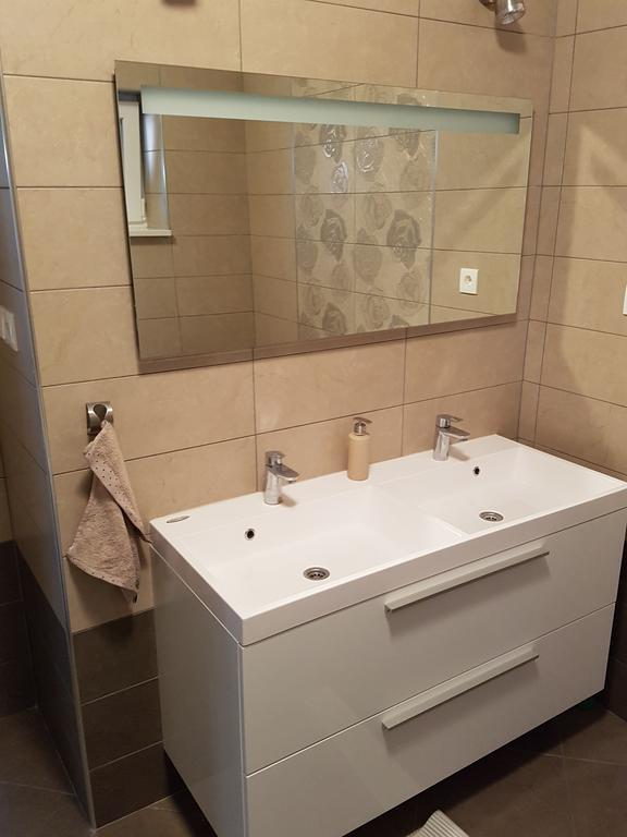 Apartments Tereza Senj  Εξωτερικό φωτογραφία